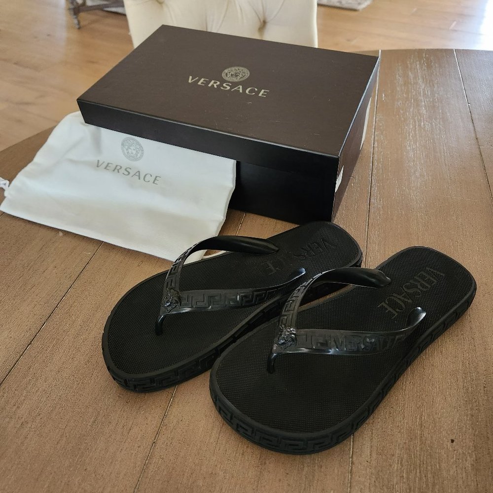 Versace Greca Greek Key Flip Flop Sandals Black Women’s EU 39/US 8.5